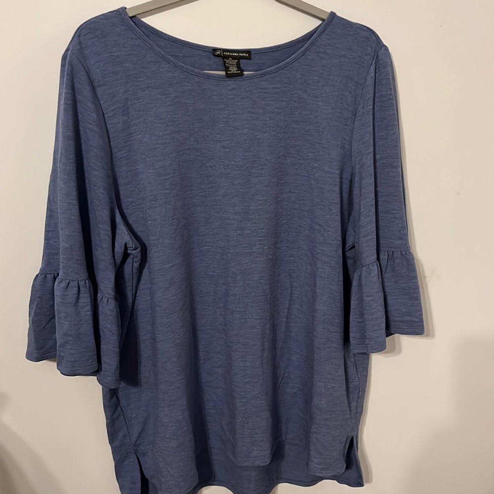 Bell sleeve blouse